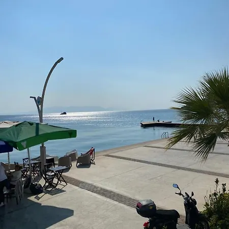 Tayfun Tanriverdi Aparthotel Özdere